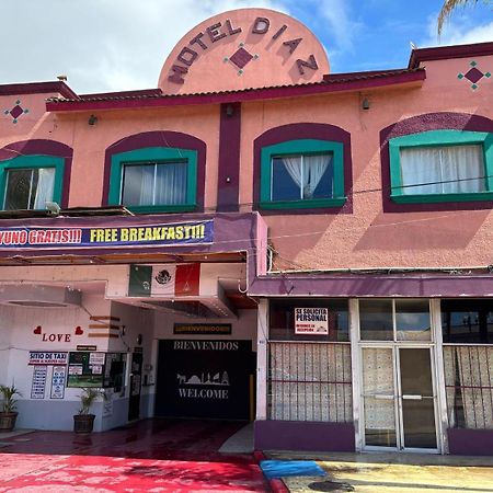 Hotel Diaz Tijuana Buitenkant foto